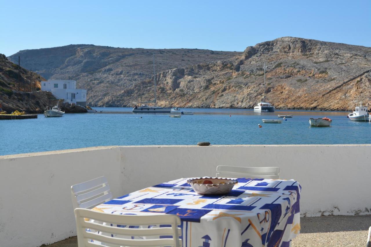 Seafront Studio Cherronisos  Buitenkant foto